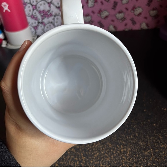Hello Kitty Mug - Picture 5 of 6